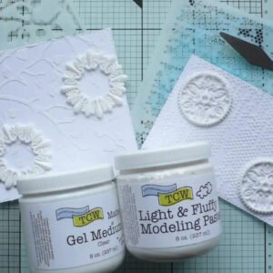 The Crafters Workshop - Light & Fluffy Modeling Paste 8 oz. - TCW9004